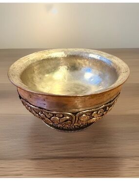 Large Hand Carved Traditional Tibetan Auspicious Animal Symbol Rice Wine Bowl